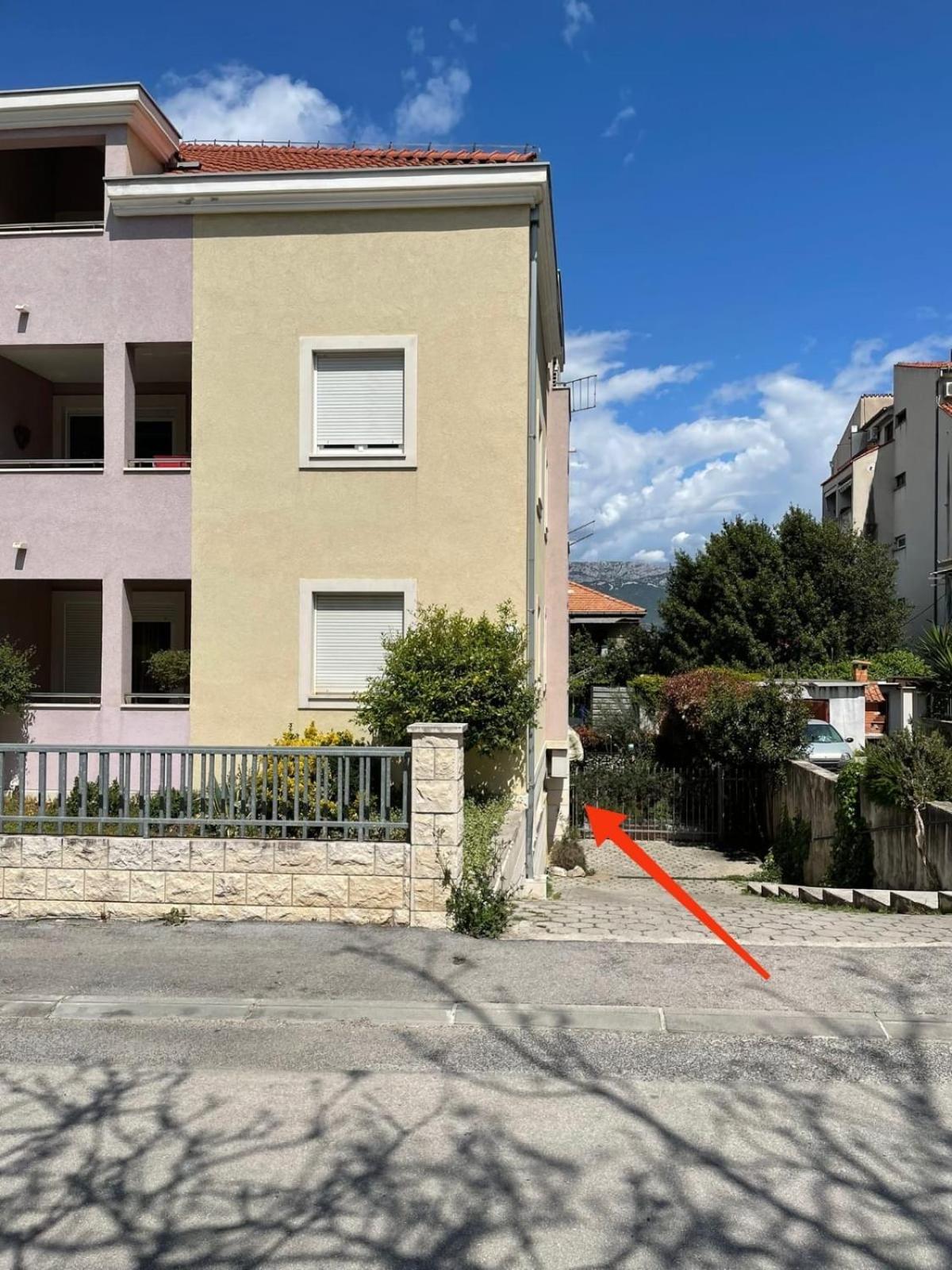 Apartment With Terrace And Garden Next To Marjan Park - 2 Free Bikes Split Buitenkant foto